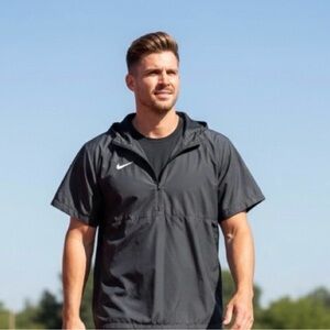 Nike Men's Charcoal Windbreaker/Raincoat